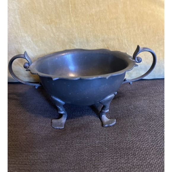 Early American Pewter Web Footed Sugar and Creamer Set Vintage - Picture 4 of 5